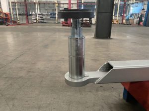 4 Tonne, Electric Release 2 Post Lift (2)